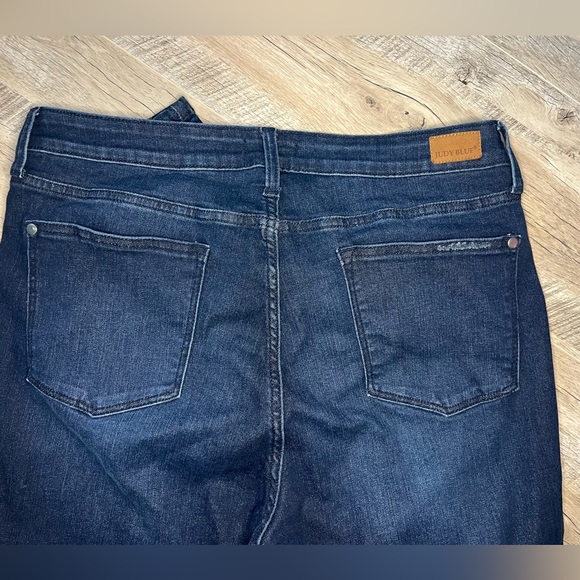 Judy Blue Jean Size 15/32 - Picture 6 of 11